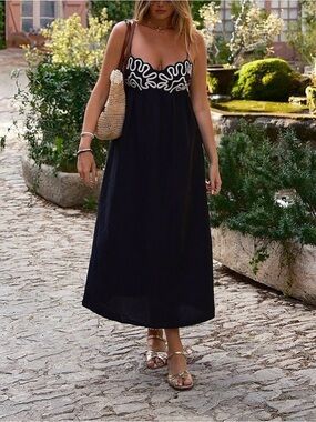 Commense Black Embroidered Shirred Cotton Maxi Dress Sweetheart Neck Size L